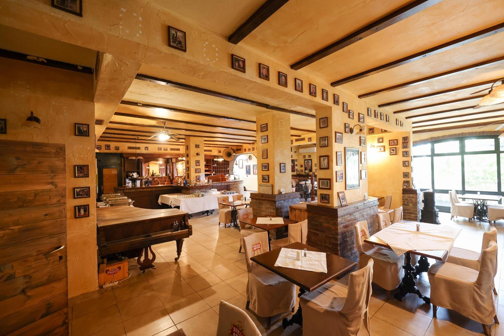 Tribunia Beach Hotel Tribunj  Ngoại thất bức ảnh