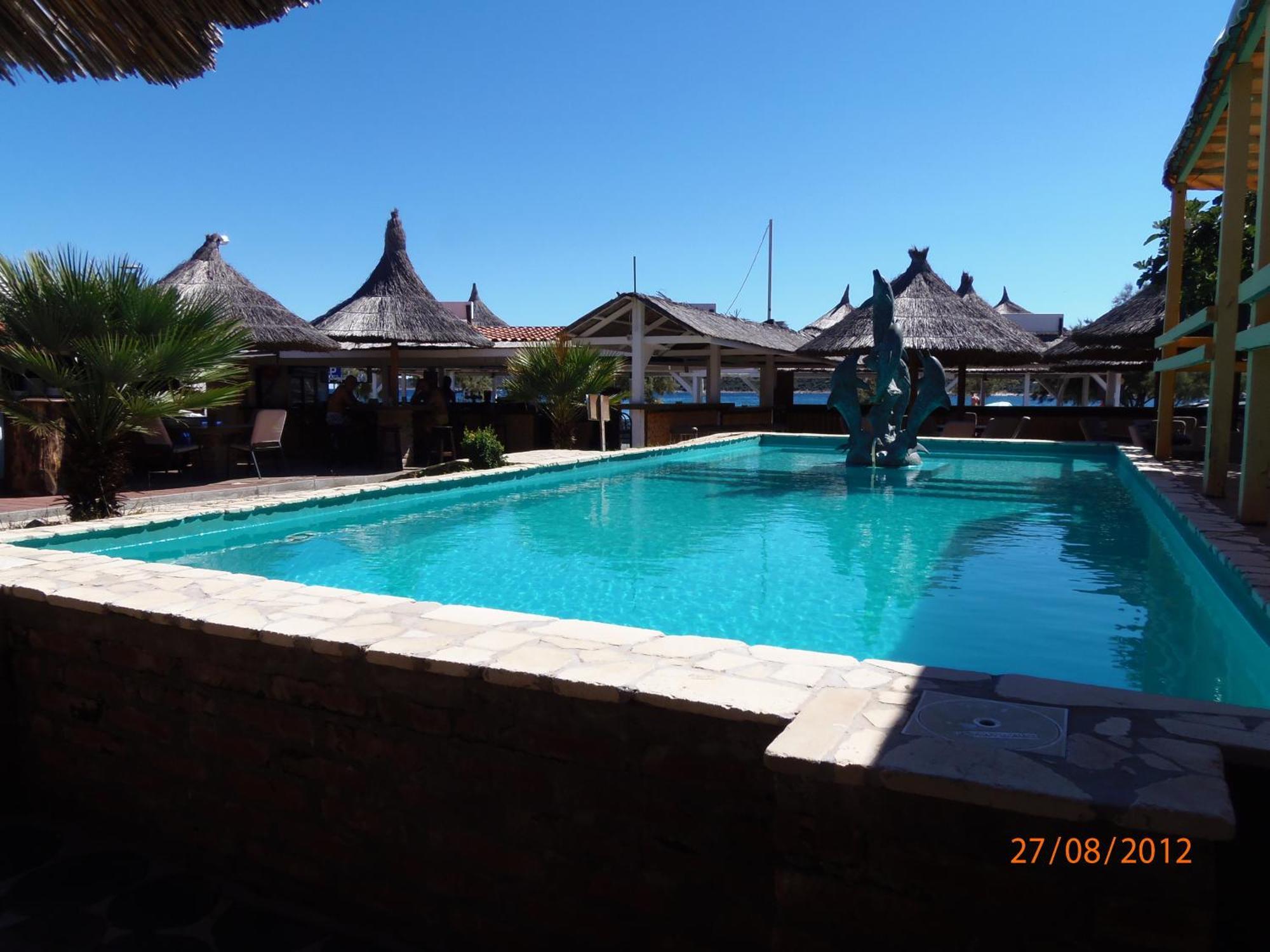 Tribunia Beach Hotel Tribunj  Ngoại thất bức ảnh